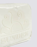 22680345_pe-2026-sundek-aw923abpv400-boston-clutch00600-white_1_p.jpg