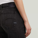 22850036_pe-2026-g-star-d26150-d933-g-low-boorcuth566-worn-in-oyster-shell-las_4_p.jpg