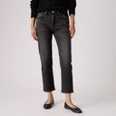 23787171_pe-2026-levis-36200-0393-l28-501-cropdelivery-distance.jpg