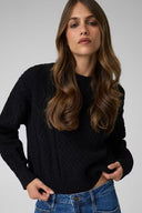 2387031_ai-2026-guess-jeans-w6br15-z1260jblk_2_p.jpg