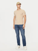 23949132_pe-2025-guess-m2yi24-j1314-core-teeg1dr-neutral-sand_2_p.jpg