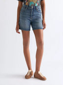 24058236_pe-2026-wrangler-112378216summer-haze_1_p.jpg