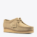 24280325_pe-2026-clarks-wallabee-26188318beige_2_p.jpg