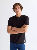 24304089_pe-2026-wrangler-112365120black.jpg