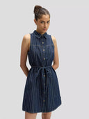 24308903_pe-2026-lee-112377049indigo-rush.jpg