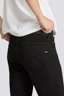 24368308_pe-2025-gas-jeans-albert-02bo351451_020641_3_p.jpg