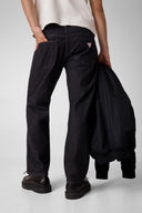 24782222_ai-2026-guess-jeans-g16-straight-m5ya1b-d6571ijvb-vintage-black_2_p.jpg