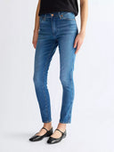 24995605_pe-2026-wrangler-112362641-siennarebel-blue.jpg