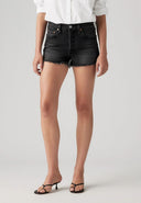 25113637_ai-2026-levis-56327-0451-501-short-step-on-it.jpg