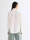 25490511_pe-2026-wrangler-112378112worn-white_2_p.jpg