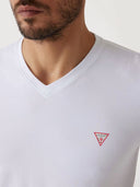 25682121_pe-2026-guess-m2yi37-i3z14-vn-ss-coreg011-pure-white_1_p.jpg