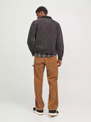 26032959_ai-2024-jackjones-12260924-eddie-carpenter-courdorymonks-robe_5_p.jpg