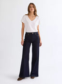 26424607_pe-2026-wrangler-112371187-canyondenim-lines_1_p.jpg