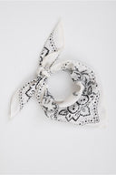 2672673_pe-2026-molly-bracken-ea39eeoffwhite.jpg