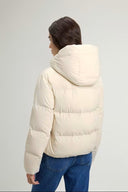 26782541_ai-2026-woolrich-cfwwou2227frut31078743-milky-cream_1_p.jpg
