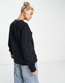 27004566_replace-vans-vn00046xblk1-flying-v-bffblack_2_p.jpg