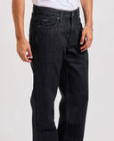 27067003_ai-2025-guess-jeans-g18-relaxed-m4yab3-d5ek1gjvb-vintage-black_3_p.jpg