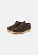 27365683_replace-clarks-wallabee-26156606black-leather_1_p.jpg