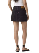 27972688_ai-2026-levis-a4694-0101-icon-skirttrip-on-drip_2_p.jpg