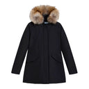28154275_ai-2026-woolrich-cfwwou0538fbut0001-arctic-raccoon-parka-blk-black.jpg