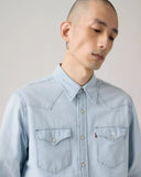 28325571_pe-2026-levis-85745-0155-classic-westernevergreen-lt-chambray_1_p.jpg