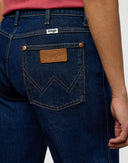 28710775_ai-2025-wrangler-112372996-world-wide-661mid-rise-wide-leg_3_p.jpg