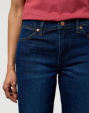 28710775_ai-2025-wrangler-112372996-world-wide-661mid-rise-wide-leg_4_p.jpg