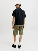 28982878_pe-2026-jackjones-12293343-cole-anthonyivy-green_3_p.jpg