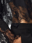 29104534_ai-2026-pieces-17170728-norinneblack_3_p.jpg