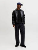 29646672_ai-2025-jackjones-12286911-bleeckerblack_2_p.jpg