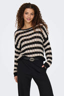 29666023_pe-2025-only-15339536-capri-ls-o-neckblackpumice-stone.jpg