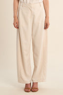 3017932_pe-2026-molly-bracken-ts147aepcream.jpg