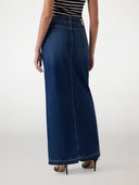 3557338_ai-2025-guess-w5yd63-d5qp3twlo_1_p.jpg