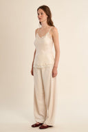 360001_pe-2026-molly-bracken-las141epoffwhite_4_p.jpg