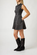 4716164_pe-2026-met-t20l940black_1_p.jpg