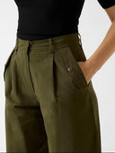 530109_pe-2026-guess-denise-w6rb08-wj692g8f6_2_p.jpg