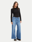 5695776_pe-2026-guess-jeans-w5ya0o-d0022gjgl_4_p.jpg