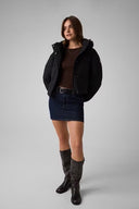 7556903_ai-2026-guess-jeans-w6bl25-w3788jblk_3_p.jpg