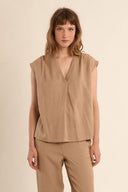 9735792_pe-2026-molly-bracken-g979epbeige.jpg