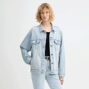 capispalla-e-giacche-levis-a5782-0112-relaxed-fit-trucke-into-the-light_202606221628065335.png