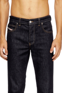 jeans-uomo-diesel-2023-d-finitive-0dbej-01_202602041111559588.png
